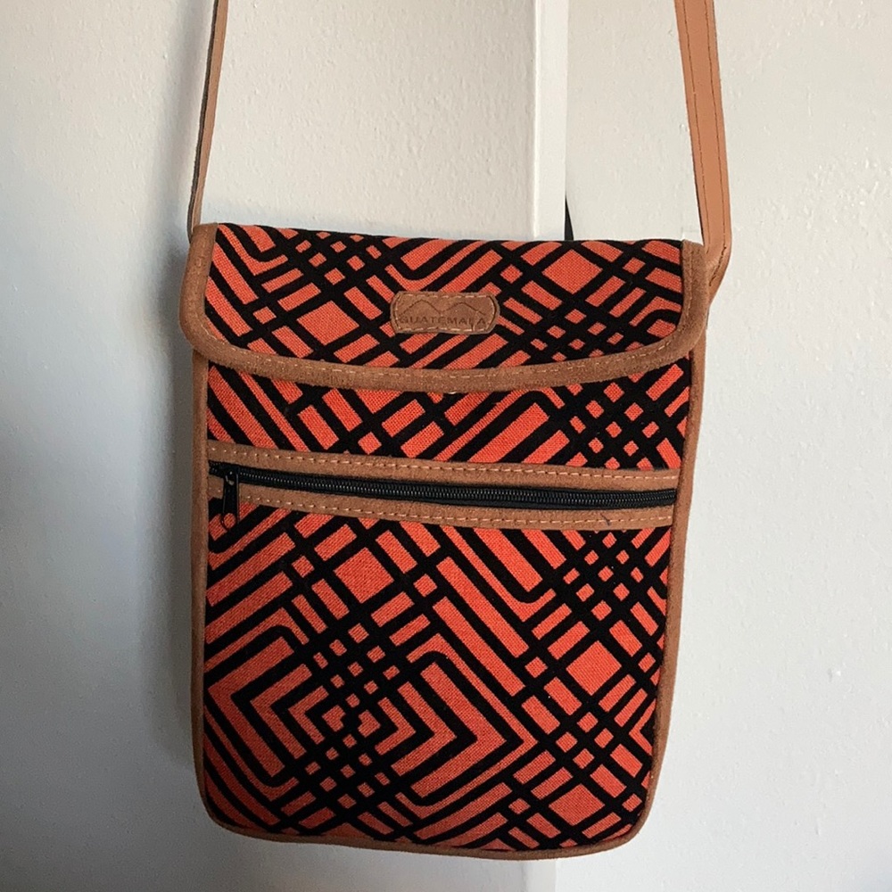 Guatemalan leather bag